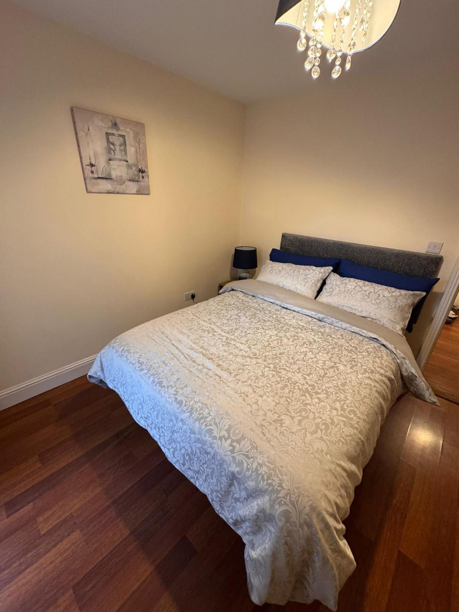 Washington Street Apartment Корк Екстер'єр фото