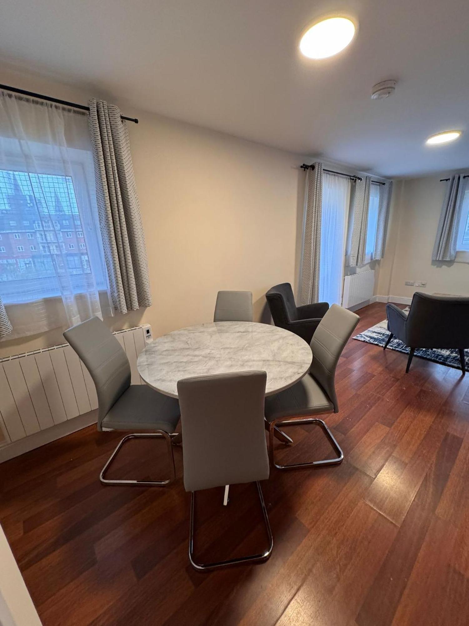 Washington Street Apartment Корк Екстер'єр фото