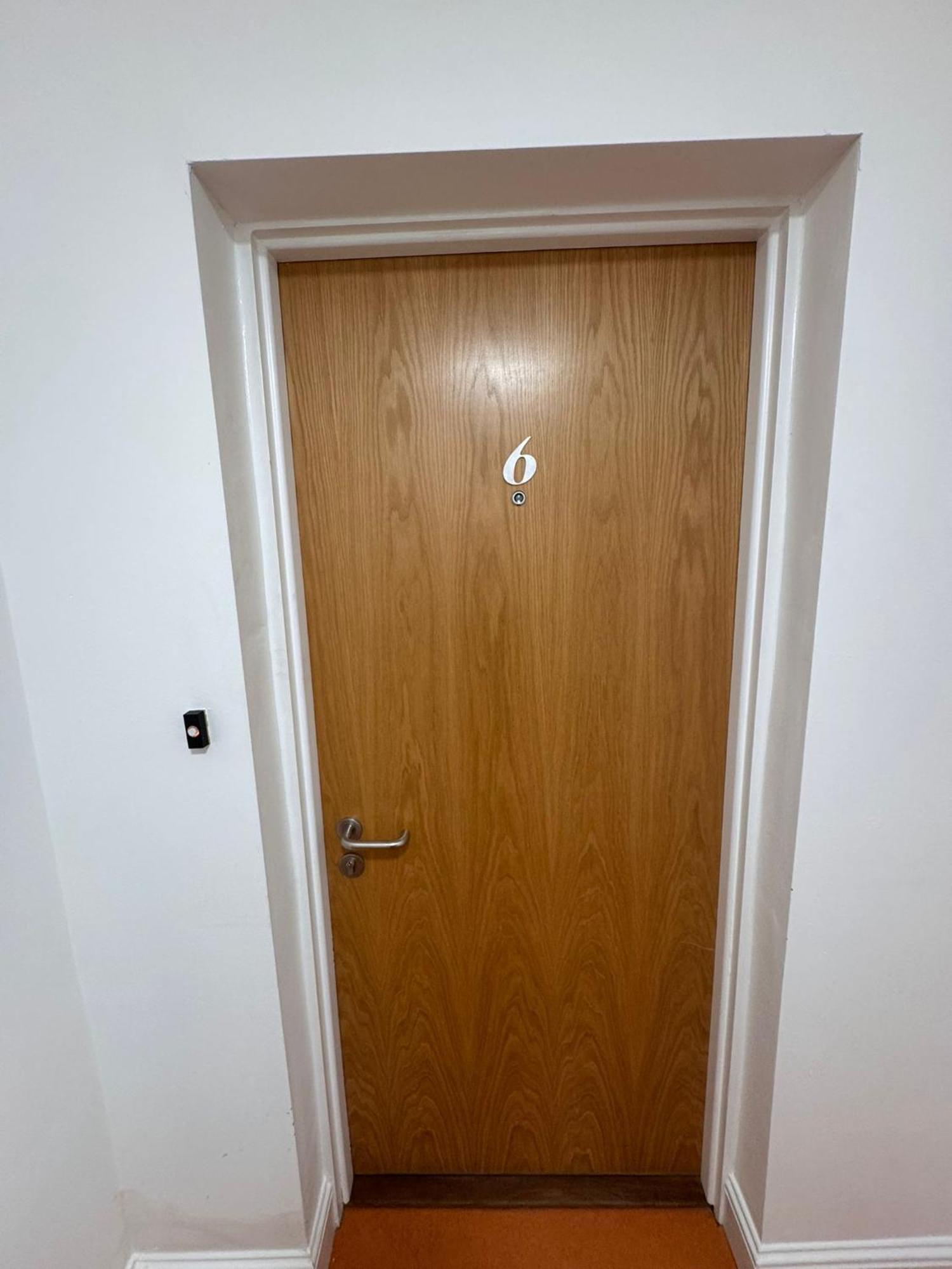Washington Street Apartment Корк Екстер'єр фото